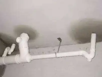 鹤峰卫生间测漏水的几种情景